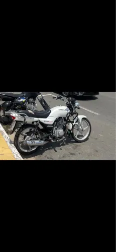suzuki 2017 gs
