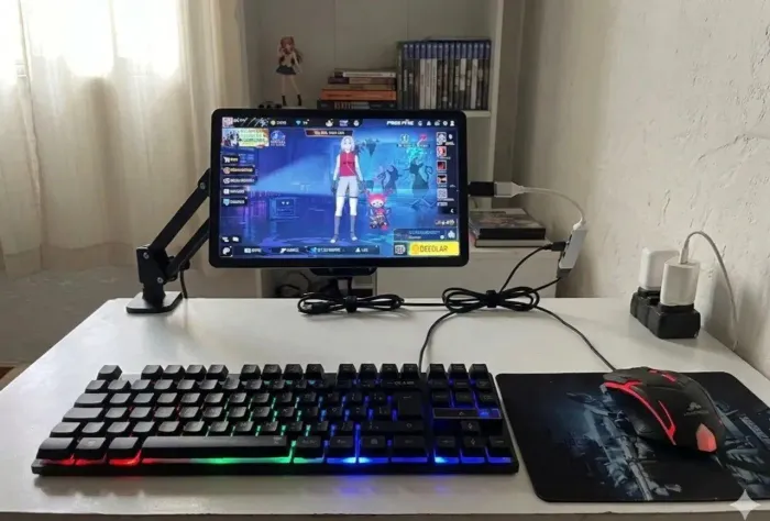 Kit Gamer Mageon Teclado Semimecânico RGB ABNT2 + Mouse + Mousepad Preto