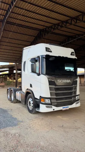 Scania R540 + Conjunto Facchini 