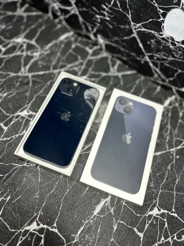 iPhone 13