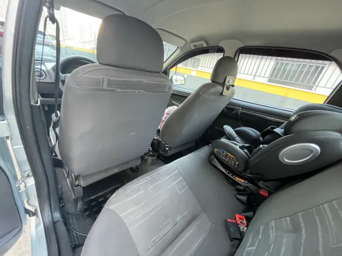 Chevrolet Prisma Sed. Maxx/ LT 1.4 8V Econof. 4P 2010