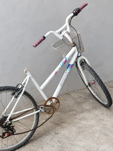 Bicicleta pra sair logo