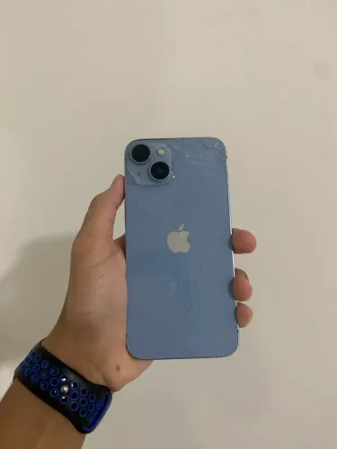 iPhone 14 azul