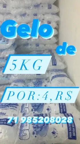 Gelo em cubo. 4 reais 
