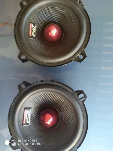 Auto falante automotivos
