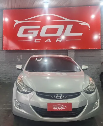 Hyundai Elantra GLS 1.8 16V Aut. 2013