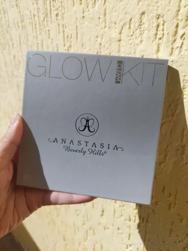 Paleta iluminadores Anastasia Beverly Hills, comprada nos EUA