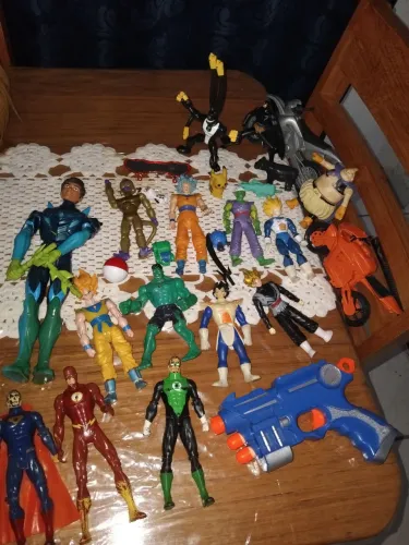 Brinquedos lote 