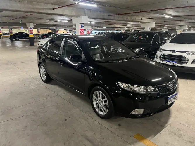 Kia Motors Cerato 1.6 16V Mec. 2012