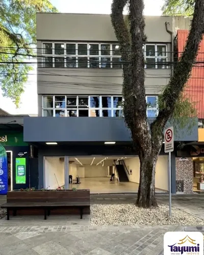 Loja Comercial para Locação no Centro de Santa Cruz do Sul-RS: 3 Salas, 3 Banheiros, 664m²
