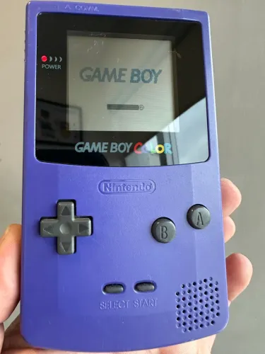 GAME BOY COLOR PURPLE - ORIGINAL + JOGO ORIGINAL ALEATÓRIO BRINDE