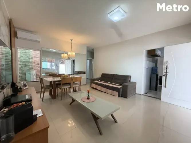 Casa à venda, Olho D'água, valor R$1.100.000,00.