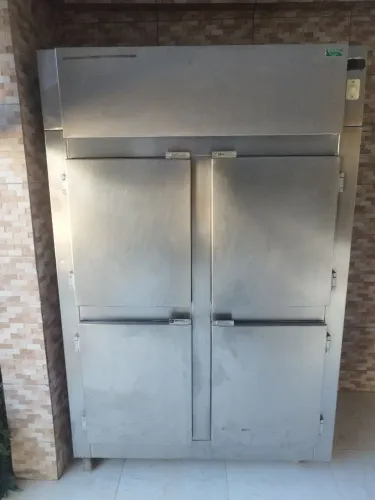 Geladeira inox 4 portas