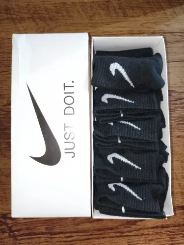 Kit 5 pares meia preta Nike cano curto