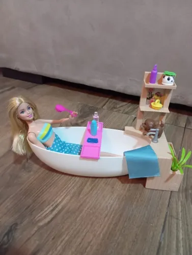Boneca Barbie - Barbie Banho De Espumas Mattel