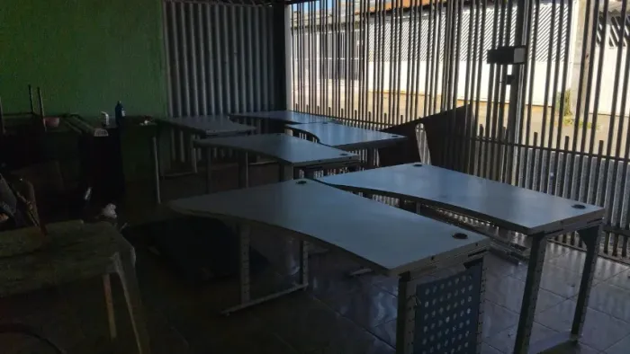 MESA PRA ESCRITORIO