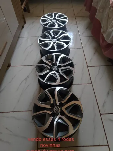 Vendo e troco Rodas liga leve nova