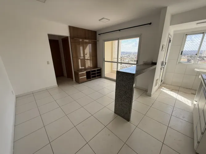 Apartamento, 2 quartos, 1 suíte, 58 m², 1 vaga no Ipiranga em Goiânia