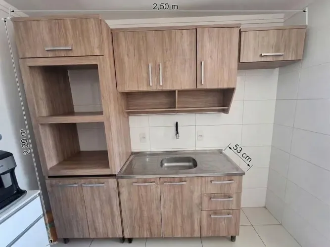 Cozinha Compacta Amadeirada com Pia de Inox - 2,50m (Usada)