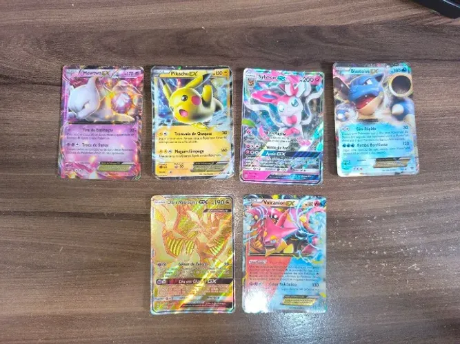 LATA POKÉMON - CARTAS RARAS - POKÉMON TCG
