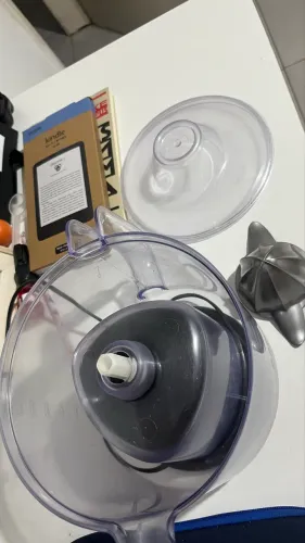 Vendo espremedor de laranja