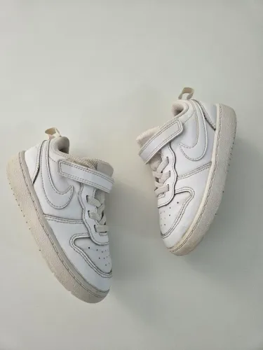 tênis nike court borough branco infantil 24