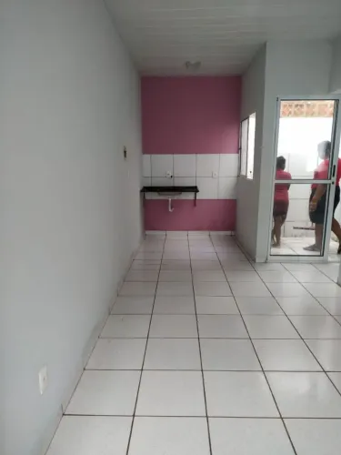 Alugo kitnet valor 550 reais 