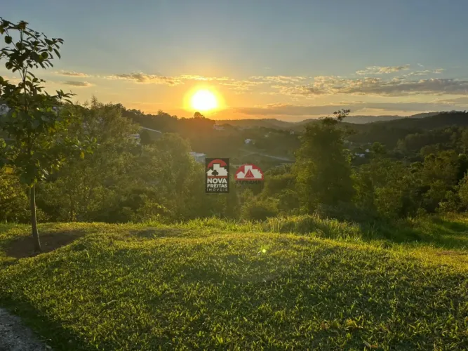 Terreno à venda no Recanto Santa Bárbara em Jambeiro