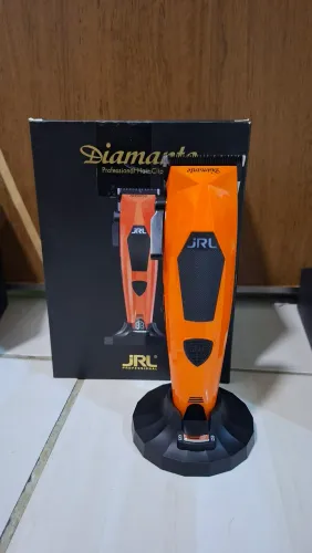 Máquina de cortar cabelo JRL diamante 