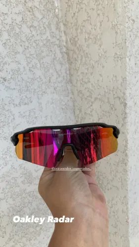Óculos de sol Oakley novo origina completo 