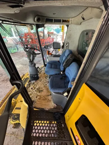 Colheitadeira New Holland - CR 6080 - ano 2016