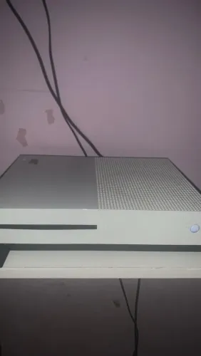 Vendo xbox one s