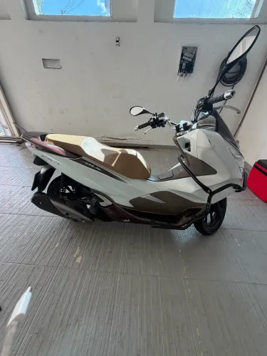 Vendo essa PCX150 D?luxe