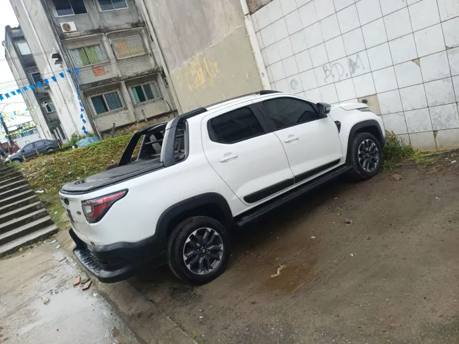 Fiat Strada Ultra 1.0 Flex Turbo CD Aut. 2024