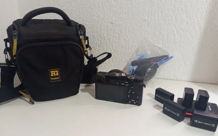 Kit Câmera Sony Alpha 6400