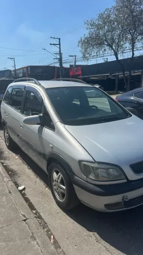 Chevrolet Zafira 2.0/ CD 2.0 8V MPFI 5P Mec. 2001