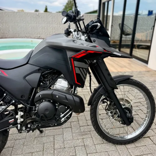 Yamaha XTZ 250 Lander Connected 2025