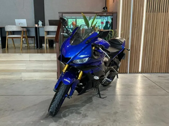 Yamaha YZF R-3 321 ABS
