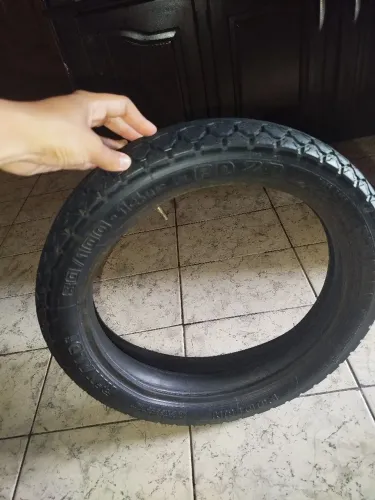 Pneu Rinaldi 80/100-14