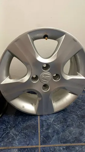 Roda 15" Honda Fit nova