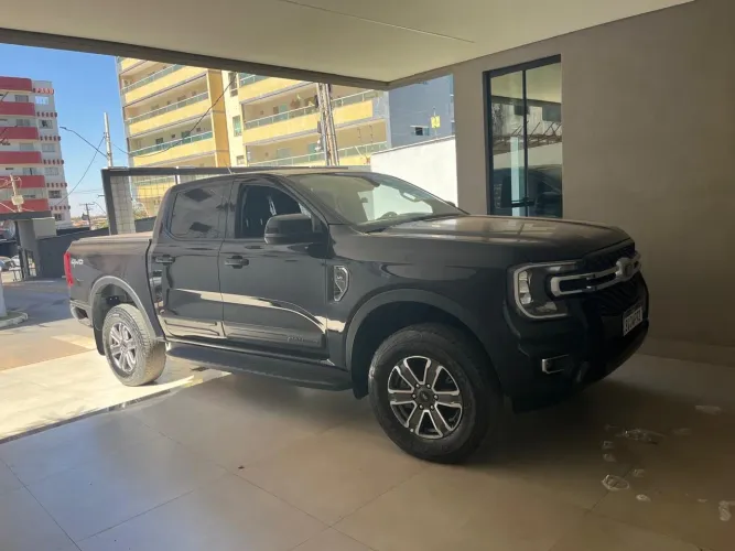 Ford Ranger XLT 3.0 V6 4X4 CD TB Die. Aut. 2024