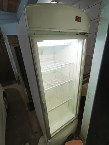 Cervejeira expositor