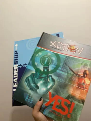 Livro Yes idiomas 