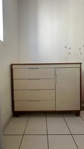 Cômoda + mini cama infantil usadas  em ótimo estado 
