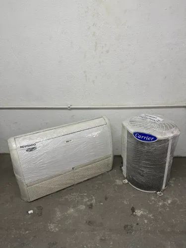 Ar condicionado Carrier piso teto 24000 btus