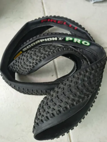 Pneu aro 29 x 2.2