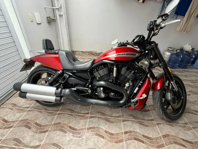HARLEY-DAVIDSON V-ROD NIGHT ROD SPECIAL (VRSCDX) 2013/2013 - BAIXÍSSIMA KM