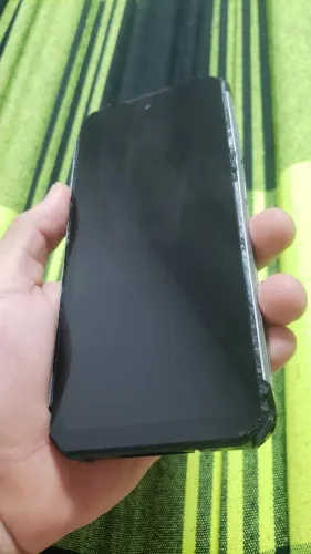 Celular cartepilar oukitel wp17