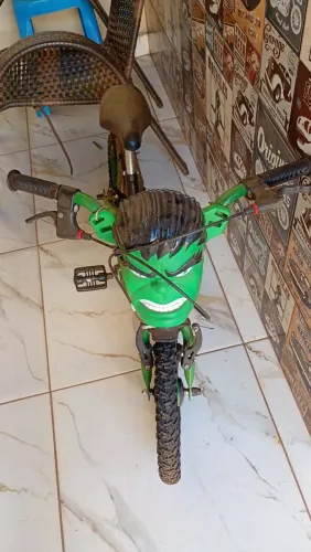 Vende-se bicicleta
