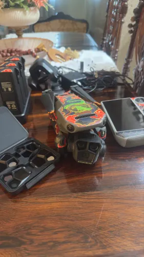 DJI Mavic 3 Pro Fly More Combo